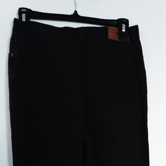 Lauren Jeans Co black jeans. - Picture 2 of 3